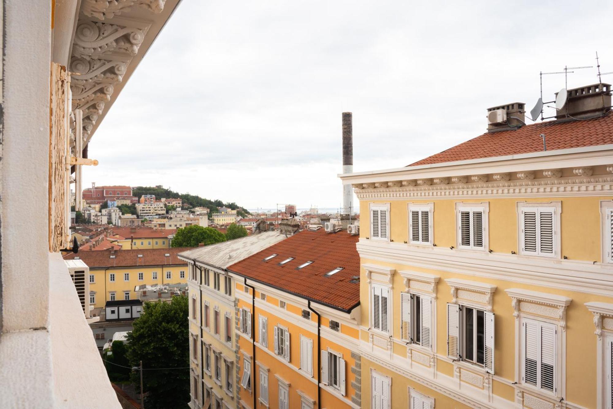 Enjoy Trieste In The City Center Zewnętrze zdjęcie